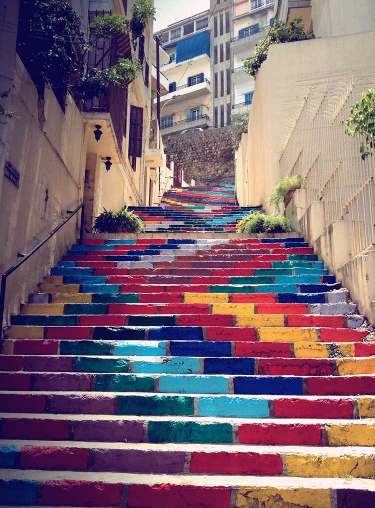 Beirute, Líbano http://www.herskhazeen.com/wp-content/uploads/2013/03/10-Dihzahyners.jpg