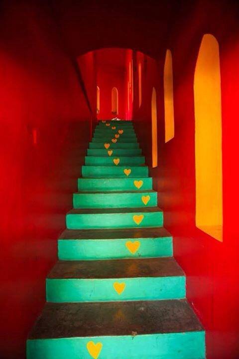 http://foodandtravel.mx/revista/wp-content/uploads/Casa-Love-Sayulita.jpg