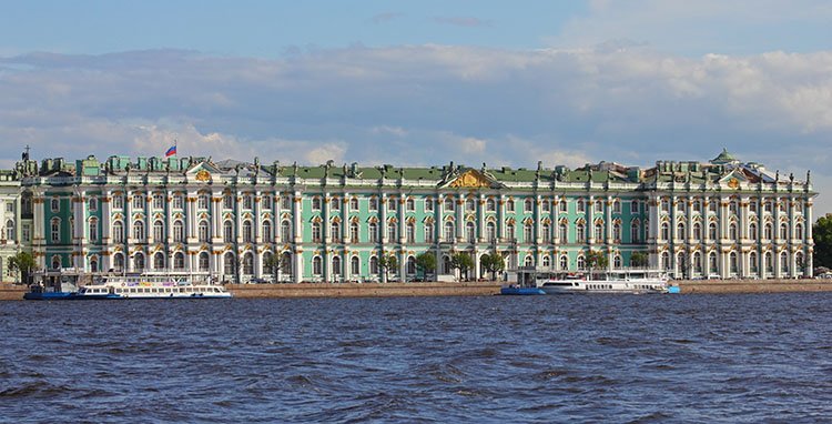 3. State Hermitage Museum and Winter Palace (São Petersburgo, Rússia) Foto: Wikipedia