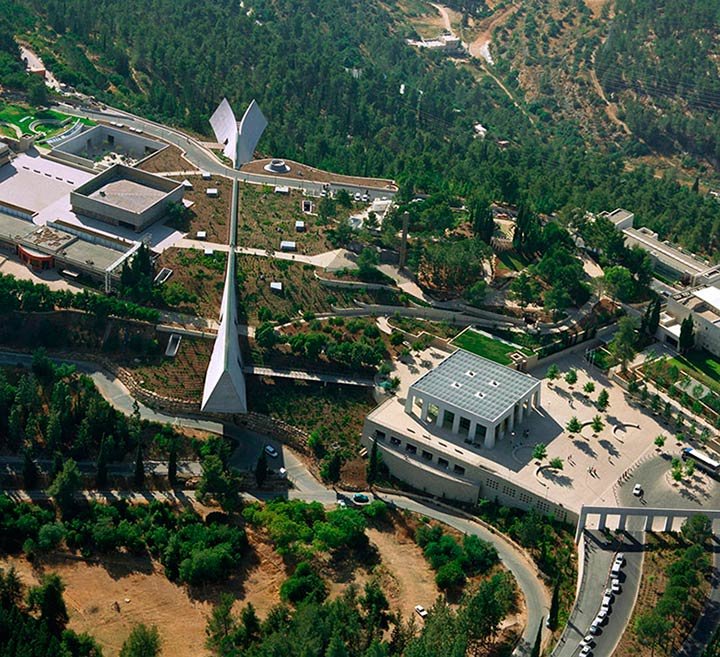 10-Yad-Vashem-Holocaust-Memorial