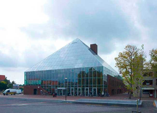 bookmountain08