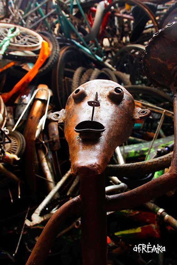 fall-maissa-senegal-bicicleta-sucata-surrealismo-arte (4)