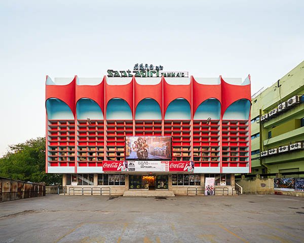 Cinemas da Índia - haubitz-zoche - Saptagiri, Bangalore