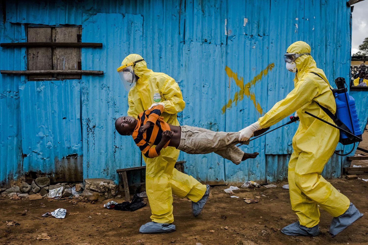 Cobertura Ebola na África, Daniel Berehulak (2)