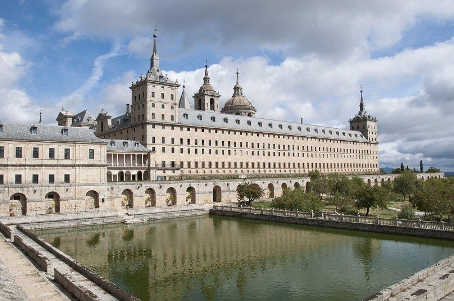 bibliotecas mais bonitas do mundo - Biblioteca Real do Mosteiro do Escorial, Madrid